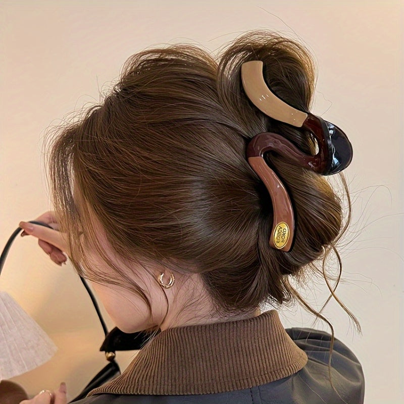 Elegant Two-Tone Shark Clip for Thick Hair - Caramel & Brown Hair Claw with Secure Hold