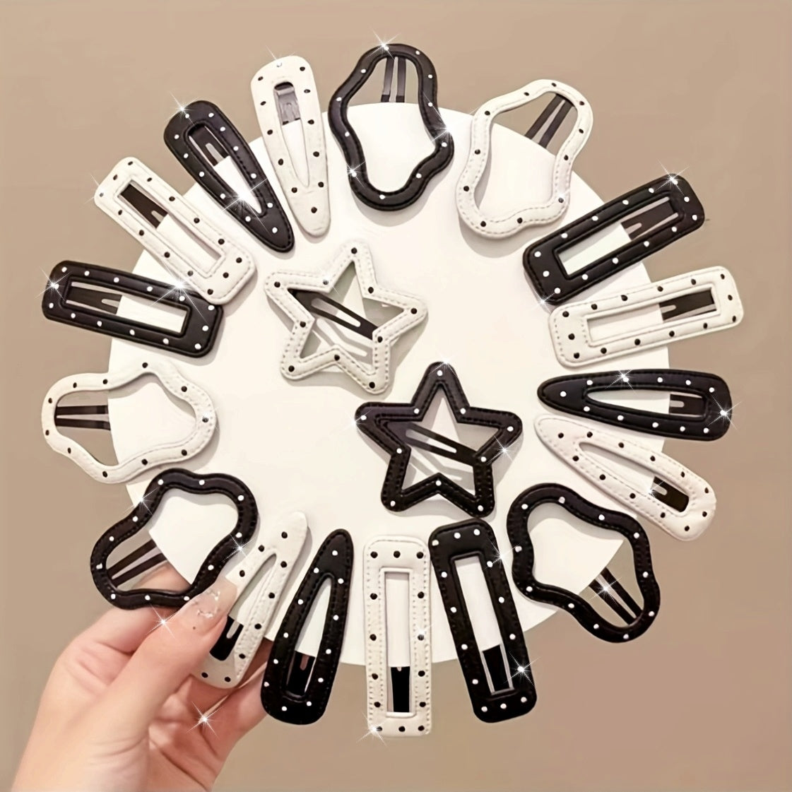 A Set of 8 Adorable Star And Cloud Faux Leather Hair Clips
