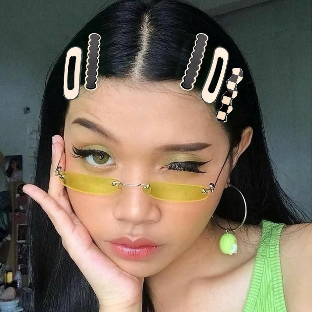 16pcs Cute Sweet Korean Style Hair Clips Set, Black White Checker & Wave Geometric Duckbill Pins