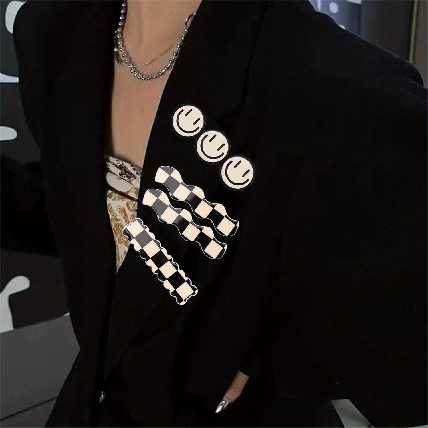 16pcs Cute Sweet Korean Style Hair Clips Set, Black White Checker & Wave Geometric Duckbill Pins