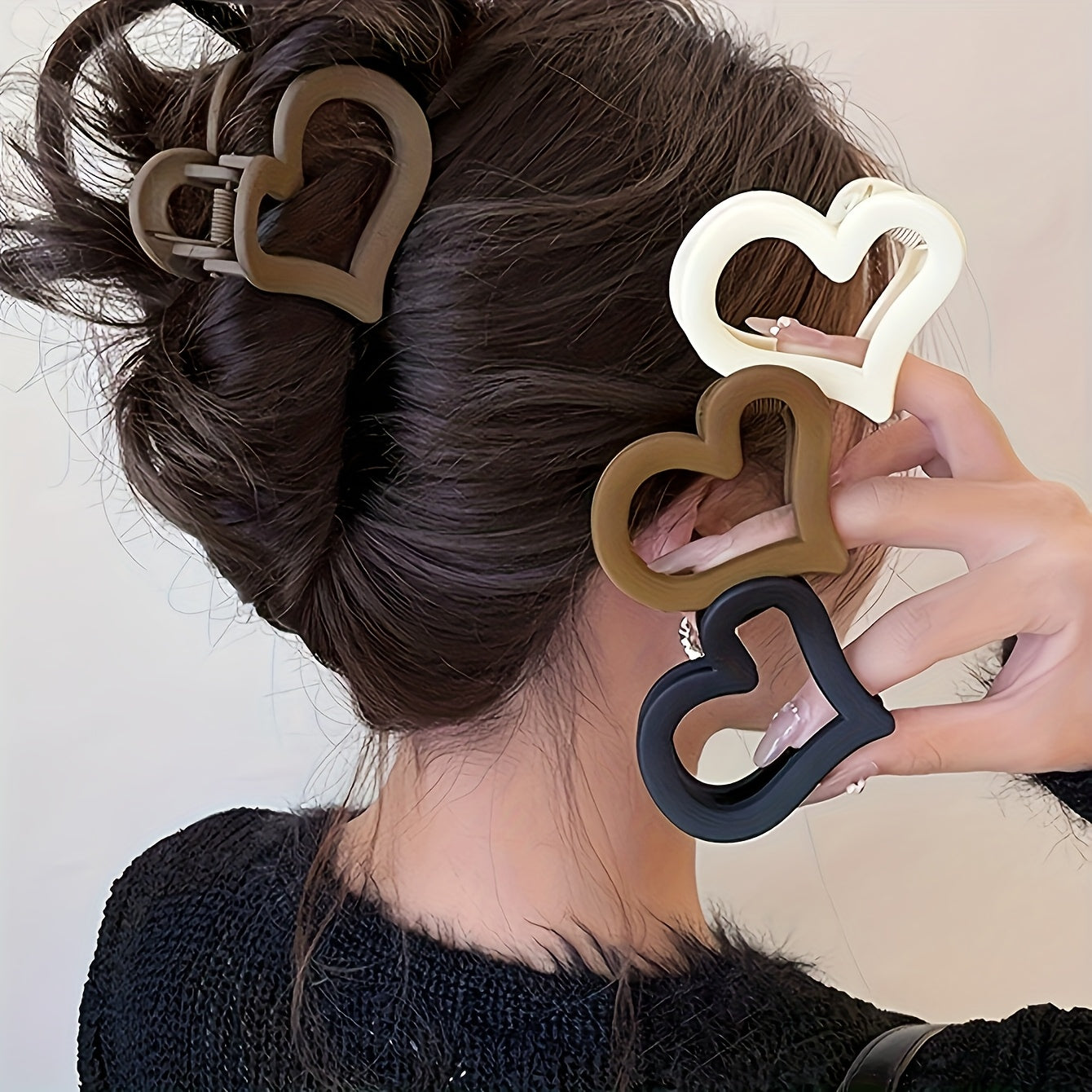 Set Of 4\u002F8\u002F12 Small Heart Hair Clip Set - Cute Minimalist Style Plastic Hair Accessory for Women
