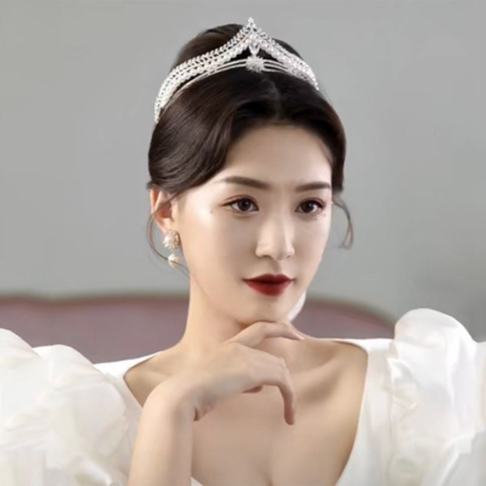 Elegant Pearl Crown Headpiece for Women - Sparkling Rhinestone Princess Crown with Floral Design