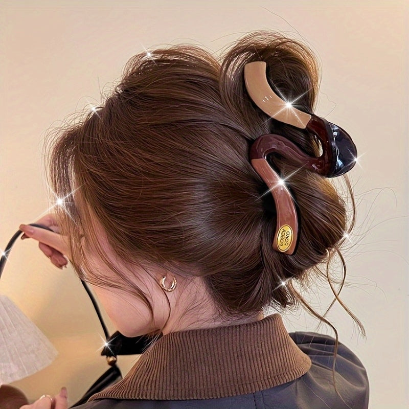 Elegant Two-Tone Shark Clip for Thick Hair - Caramel & Brown Hair Claw with Secure Hold